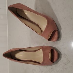 Cole Haan Harlow pink suede peep toe pumps 8